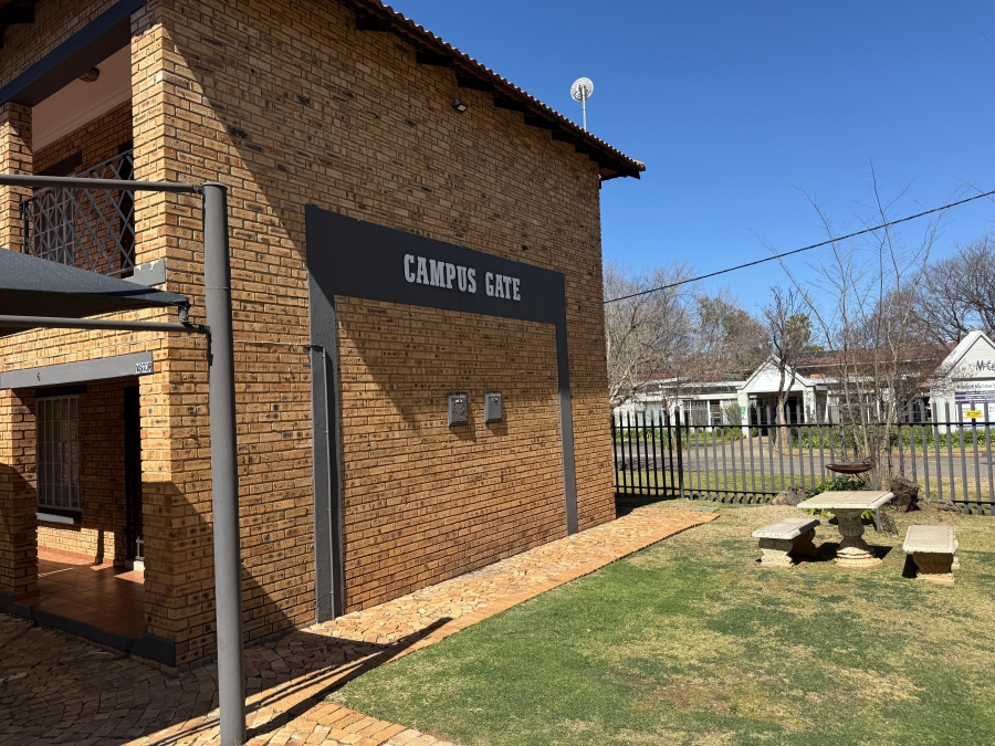 1 Bedroom Property for Sale in Die Bult North West